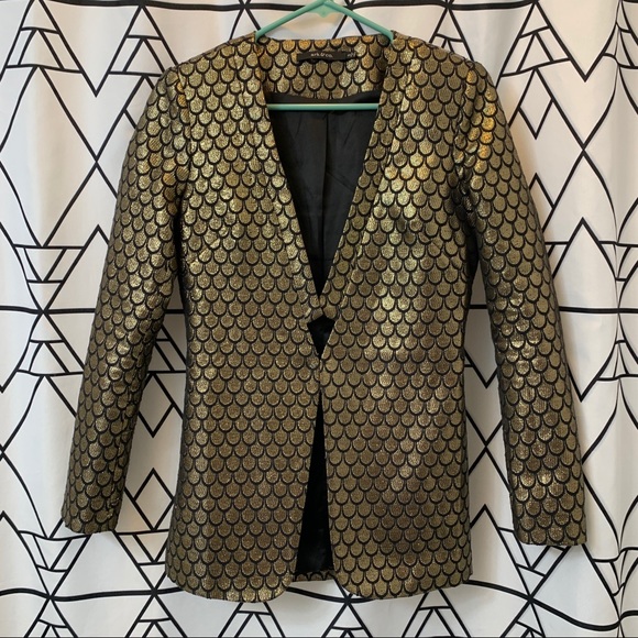 Nasty Gal Jackets & Blazers - Gold metallic brocade fish scale blazer NYE holiday